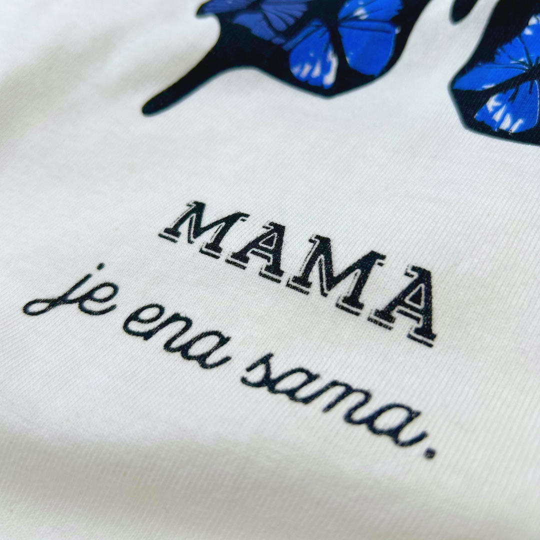 Majica za materinski dan. Mama je ena sama. Majica z metuljčki.